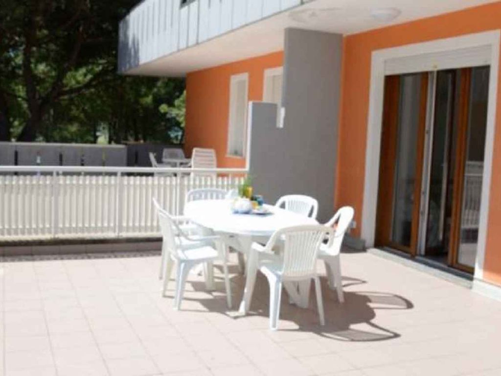 Ferienwohnung mit Klimaanlage und Balkon