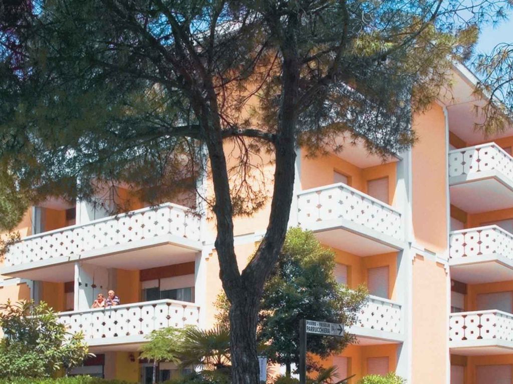 Ferienwohnung mit Klimaanlage und Balkon
