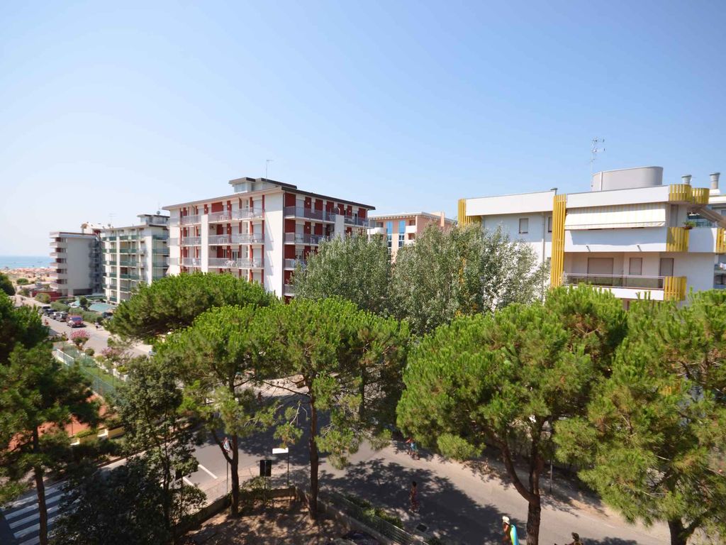 Ferienwohnung mit Klimaanlage und Balkon