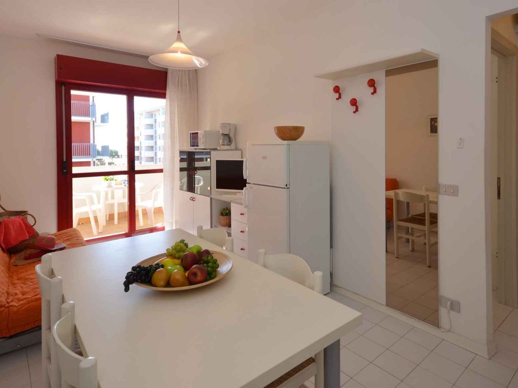 Ferienwohnung mit Klimaanlage und Balkon