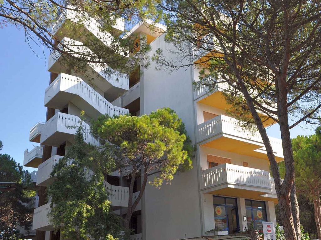 Ferienwohnung mit Balkon und Klimaanlage