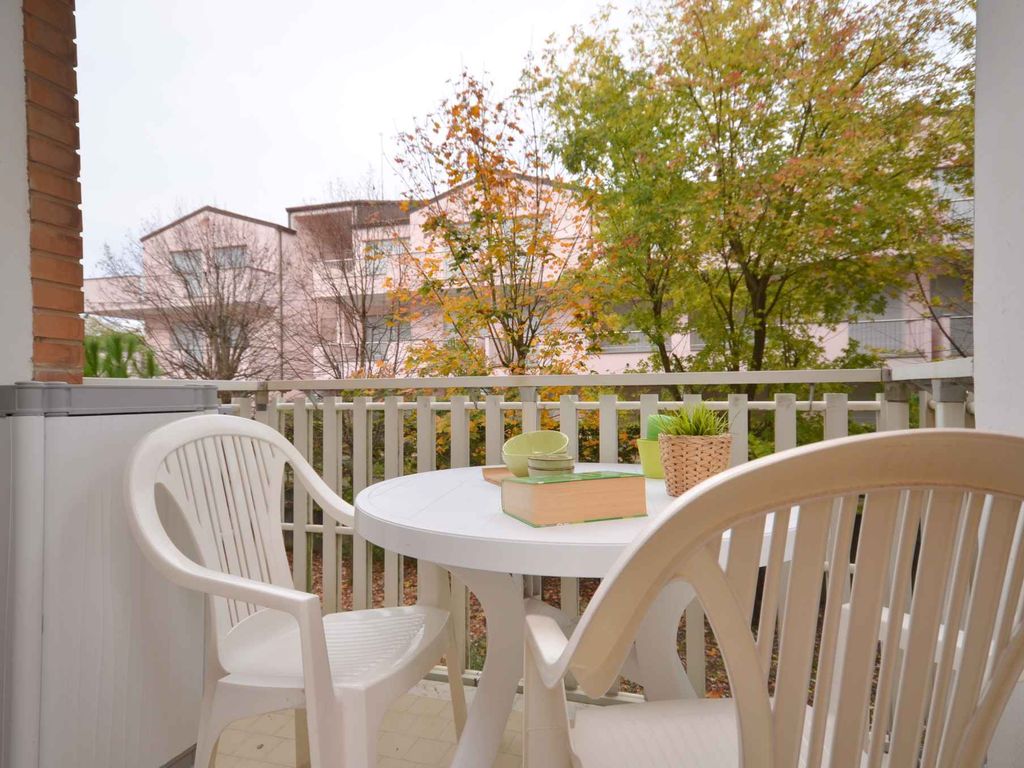 Ferienwohnung mit Klimaanlage und Balkon