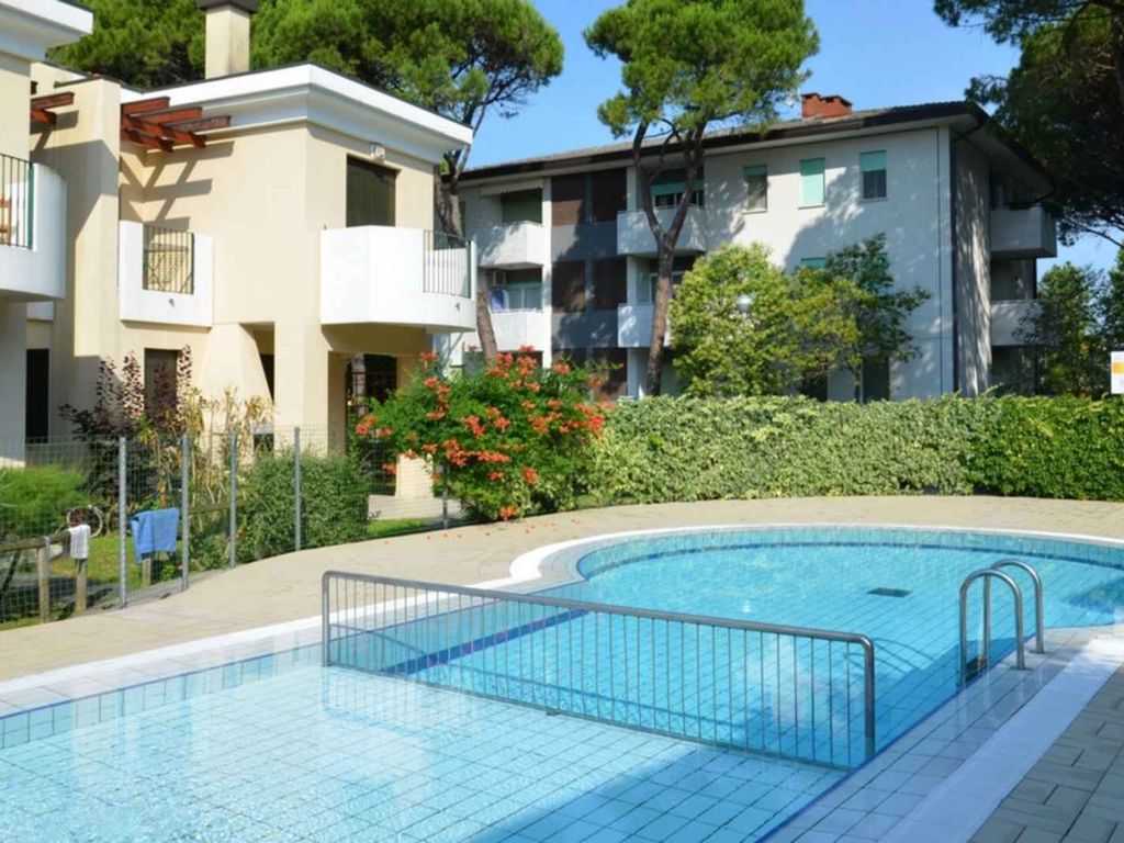 Ferienwohnung mit Balkon und Klimaanlage