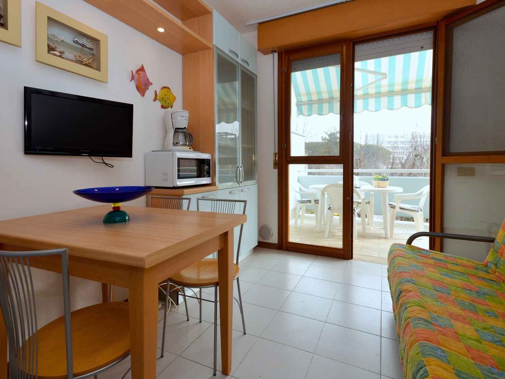 Ferienwohnung mit Klimaanlage und Balkon