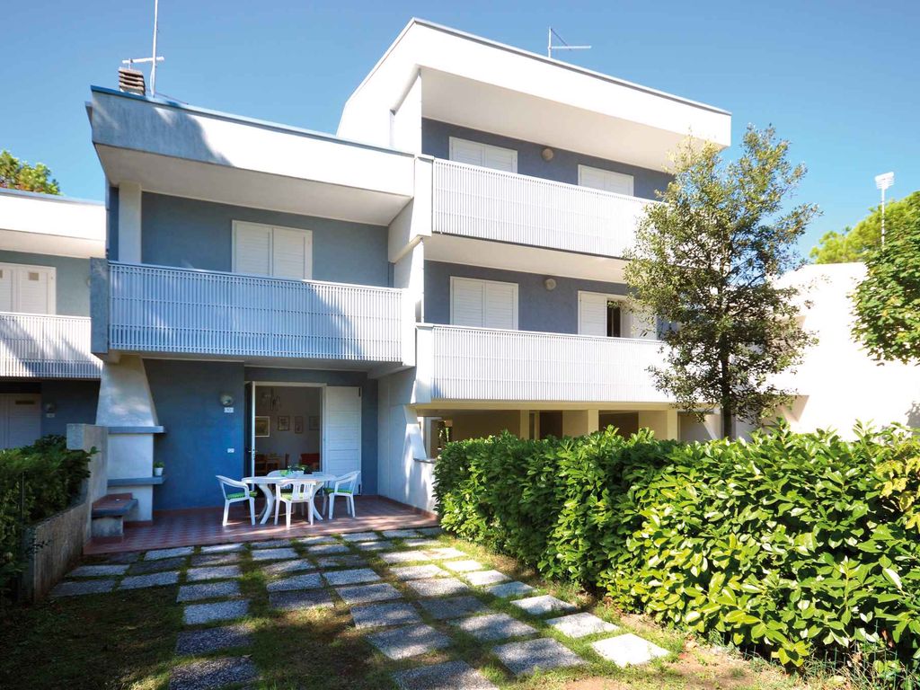 Ferienwohnung mit Balkon und Klimaanlage