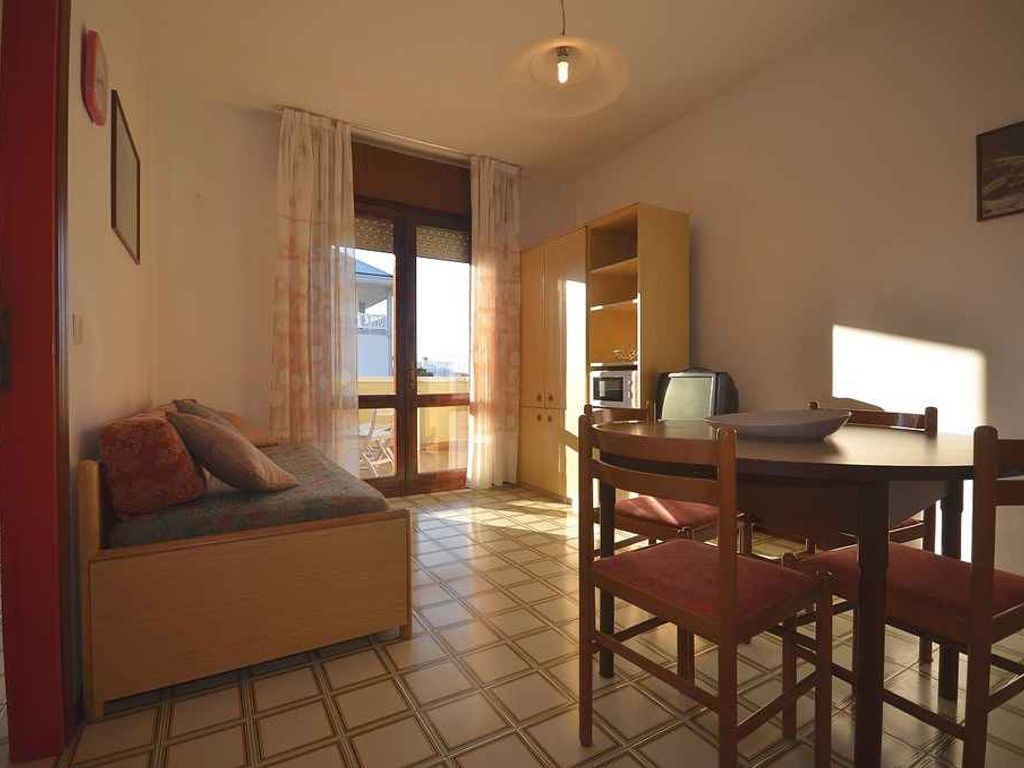 Ferienwohnung mit Klimaanlage und Balkon