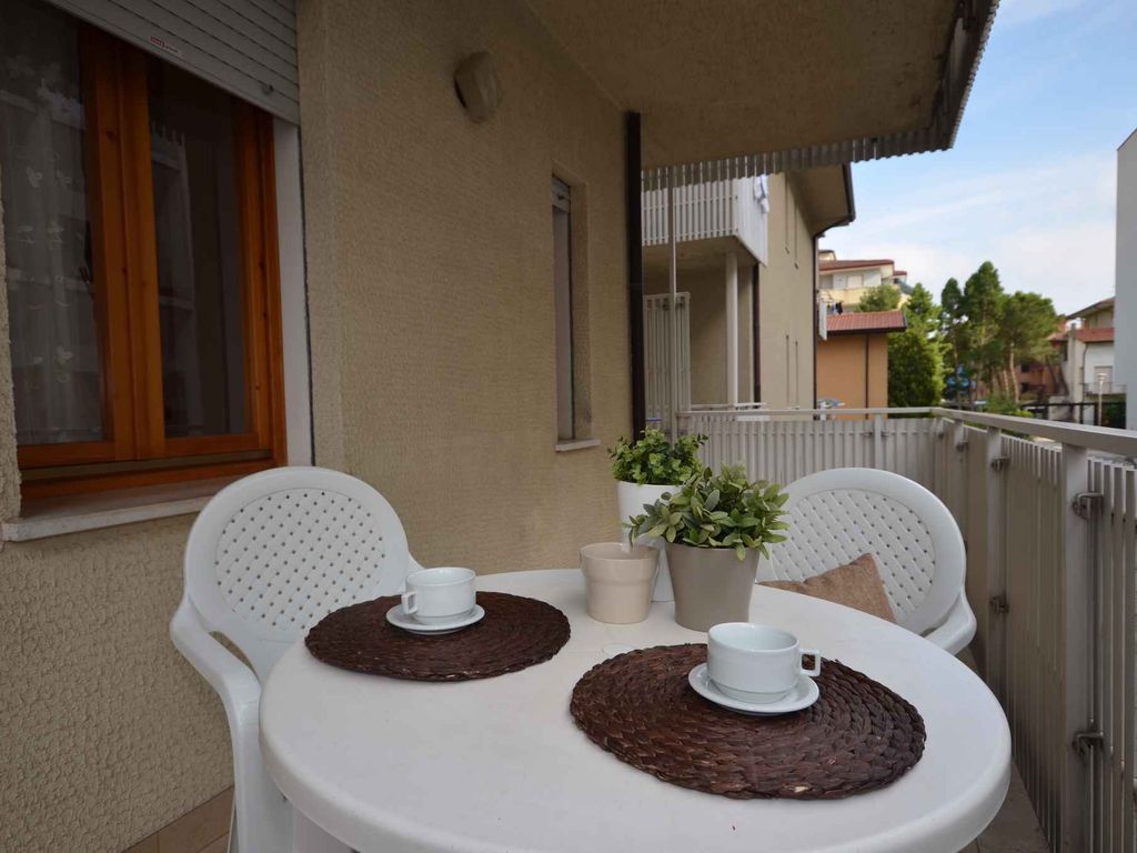 Ferienwohnung mit Klimaanlage und Balkon
