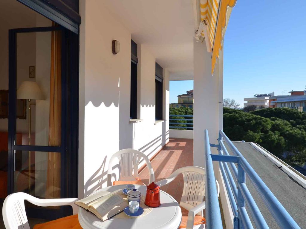 Ferienwohnung mit Klimaanlage und Balkon