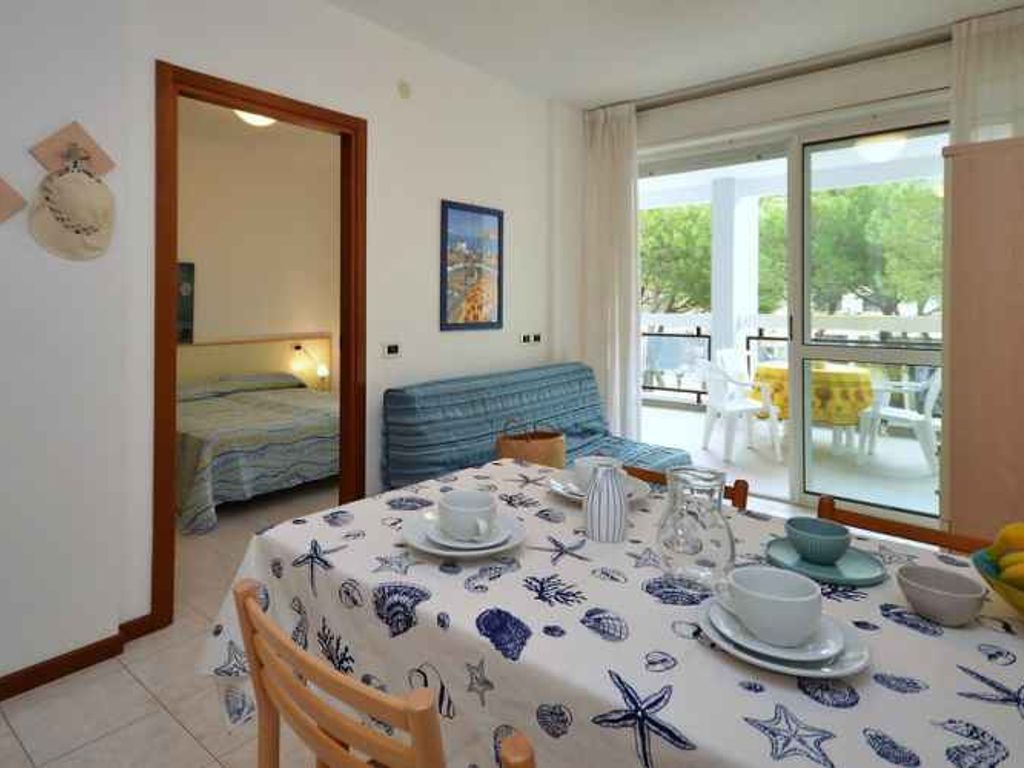 Ferienwohnung mit Klimaanlage und Balkon