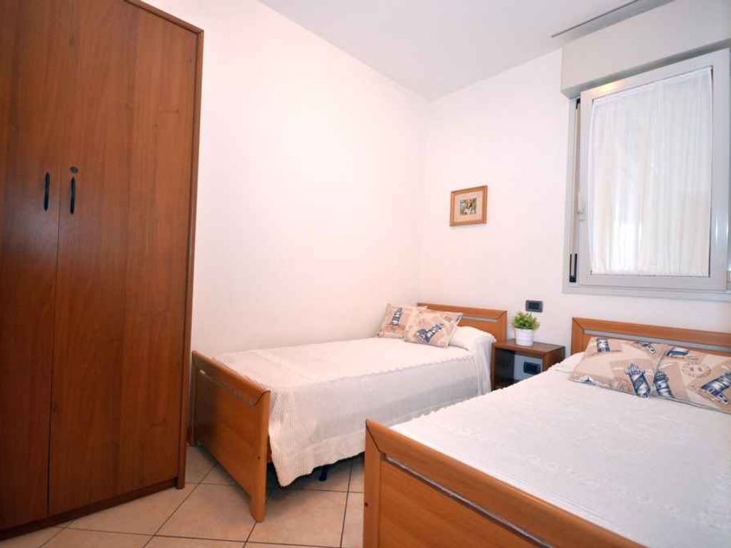Ferienwohnung mit Klimaanlage und Balkon