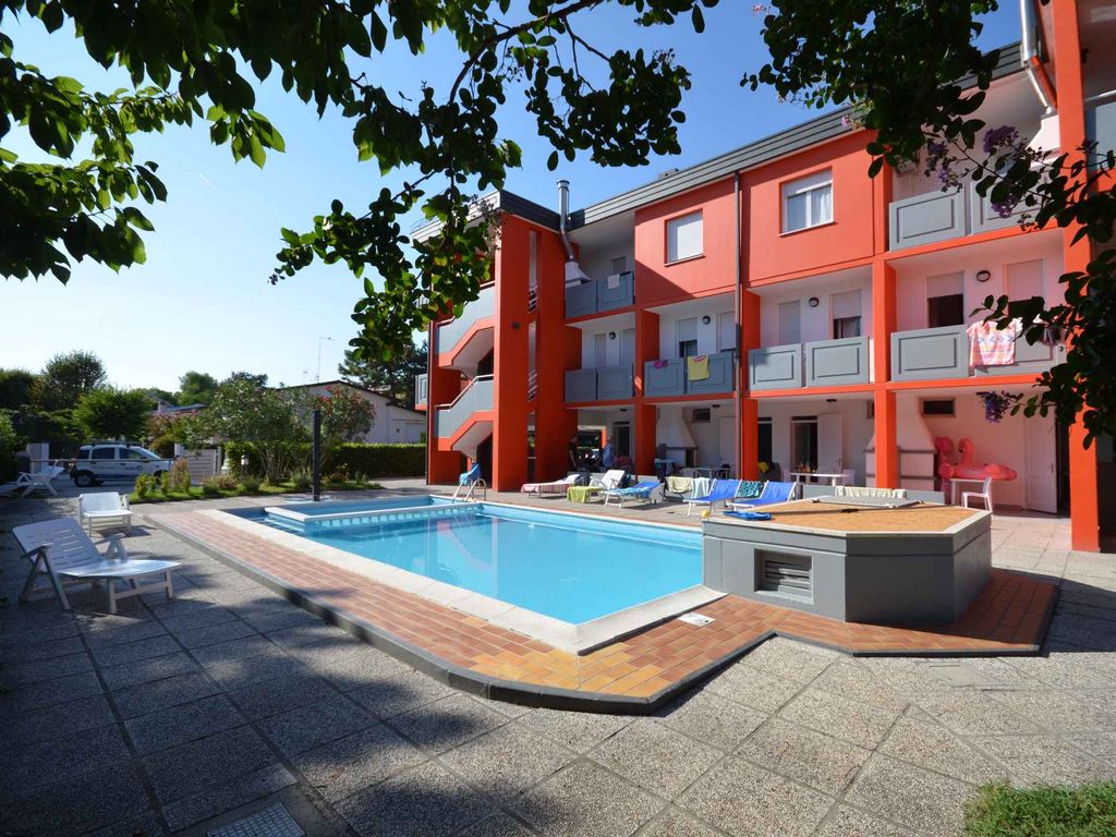 Ferienwohnung mit Klimaanlage und Pool