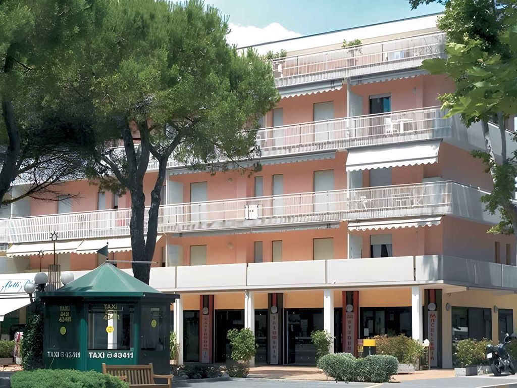Ferienwohnung mit Klimaanlage und Balkon