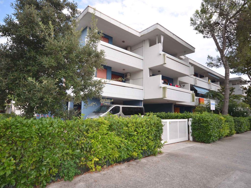 Ferienwohnung mit Klimaanlage und Balkon