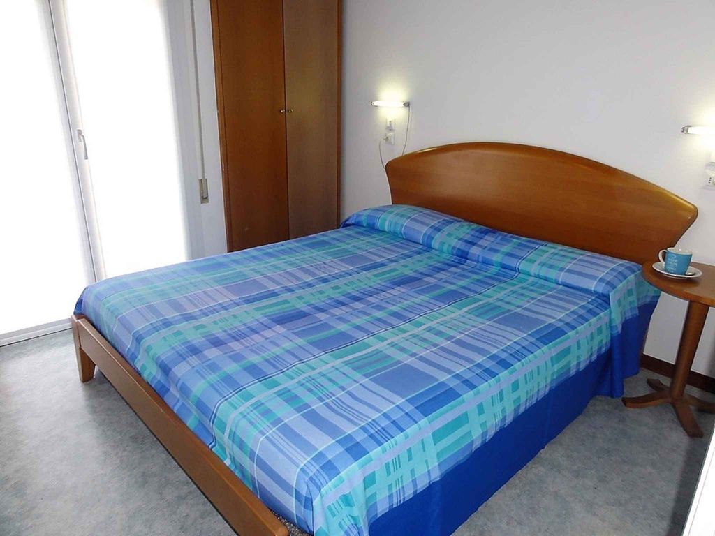 Ferienwohnung 100 m von Strand