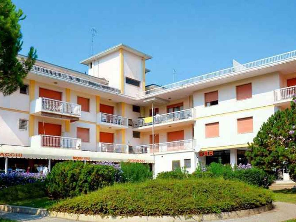 Ferienwohnung mit Klimaanlage und Balkon