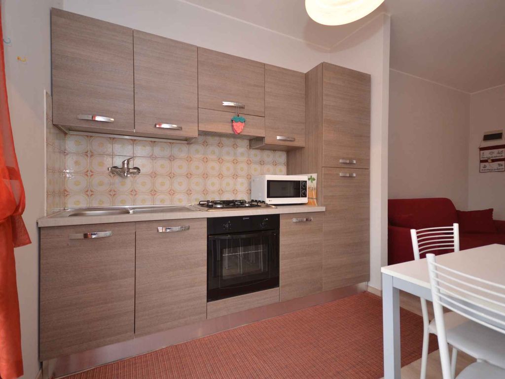 Ferienwohnung mit Klimaanlage und Balkon