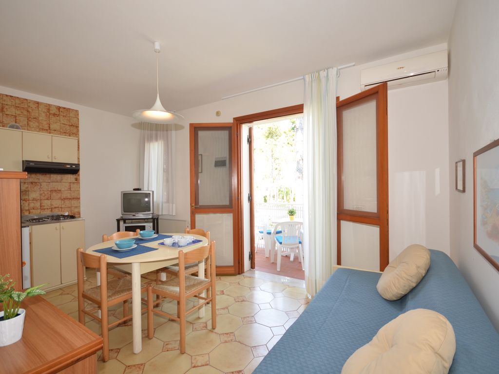 Ferienwohnung mit Klimaanlage und Balkon