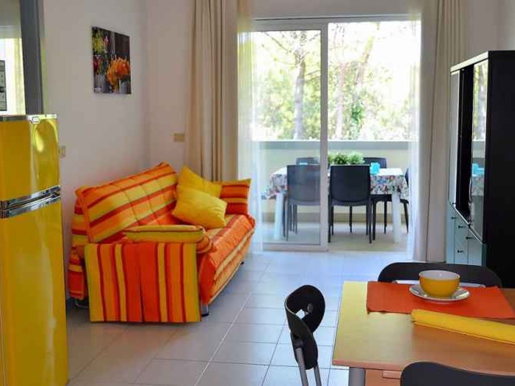 Ferienwohnung mit Klimaanlage und Balkon