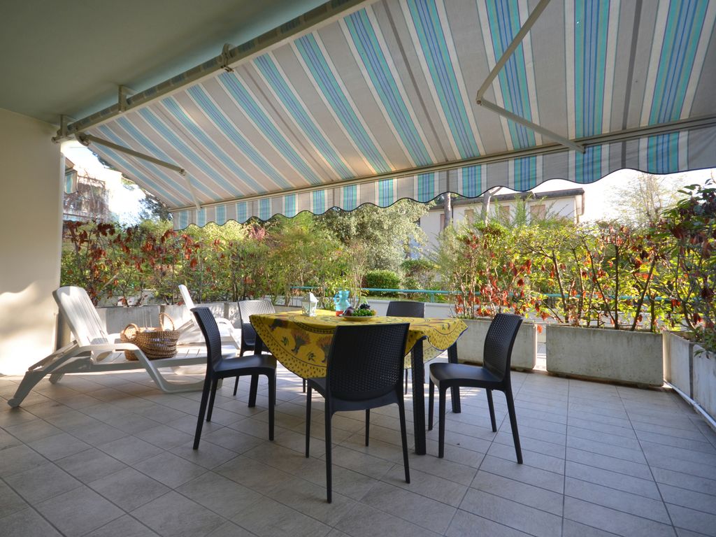 Ferienwohnung mit Klimaanlage und Terrasse