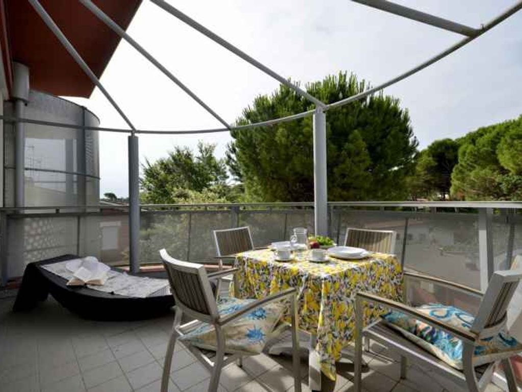 Ferienwohnung mit Klimaanlage und Balkon