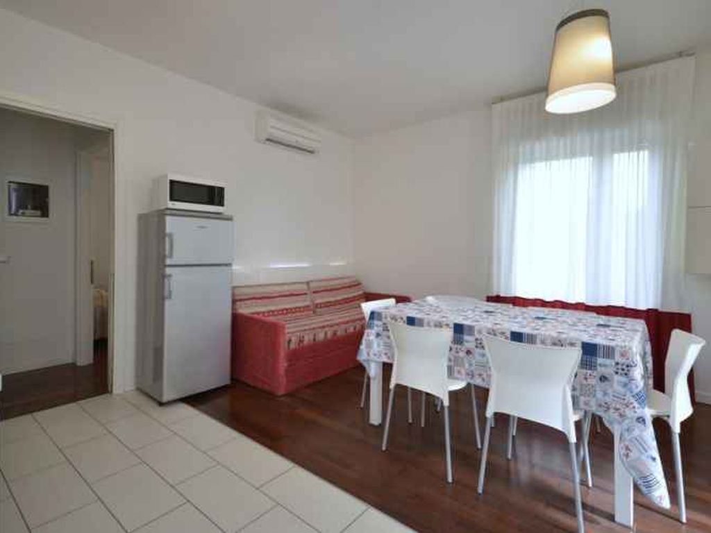 Ferienwohnung mit Klimaanlage und Balkon
