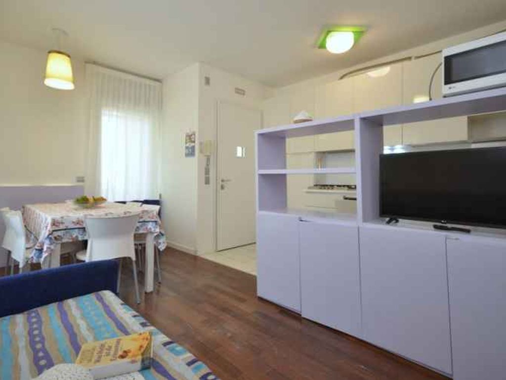 Ferienwohnung mit Klimaanlage und Balkon