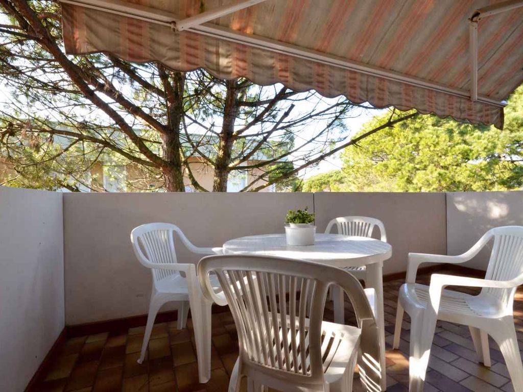 Ferienwohnung mit Klimaanlage, Balkon und Pool
