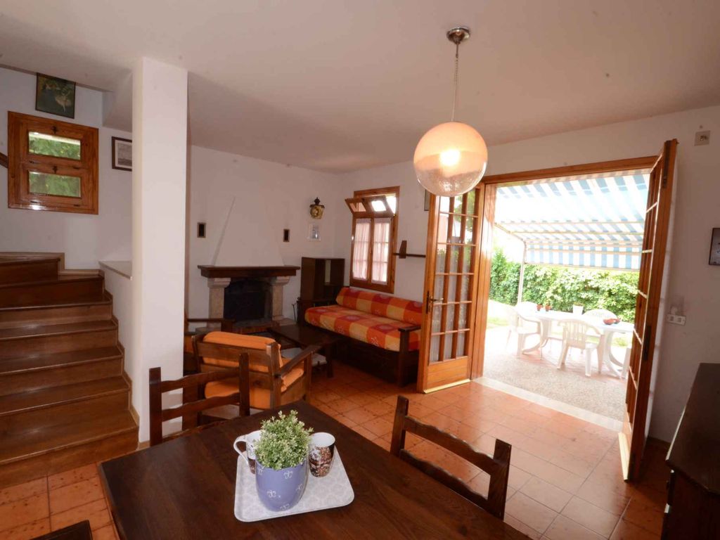 Ferienhaus mit Klimaanlage und Balkon
