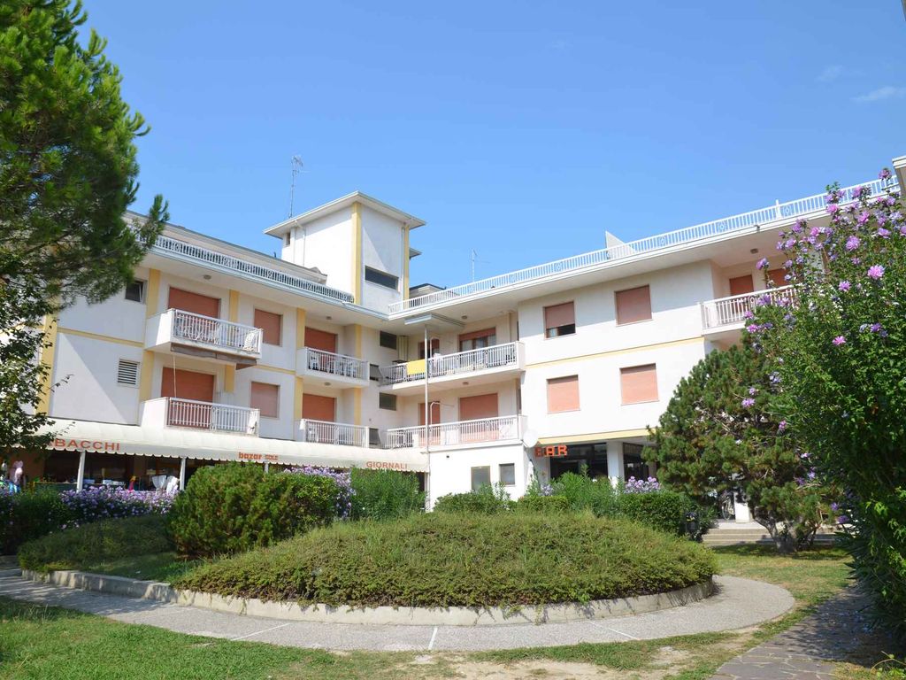 Ferienwohnung mit Klimaanlage und Balkon