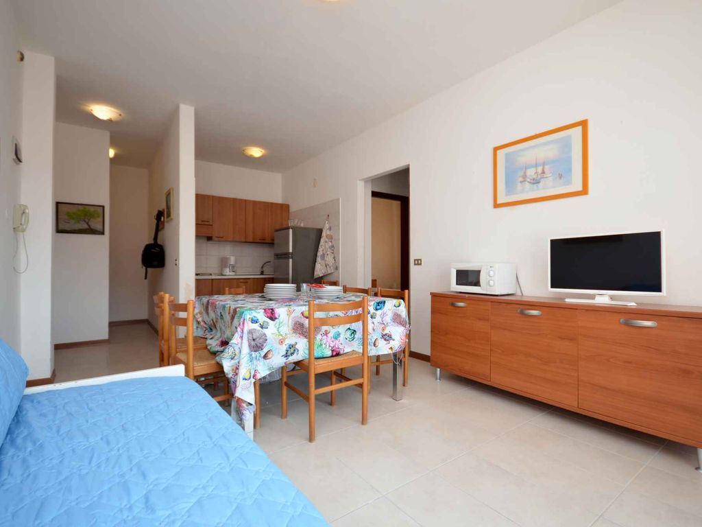 Ferienwohnung mit Klimaanlage und Balkon
