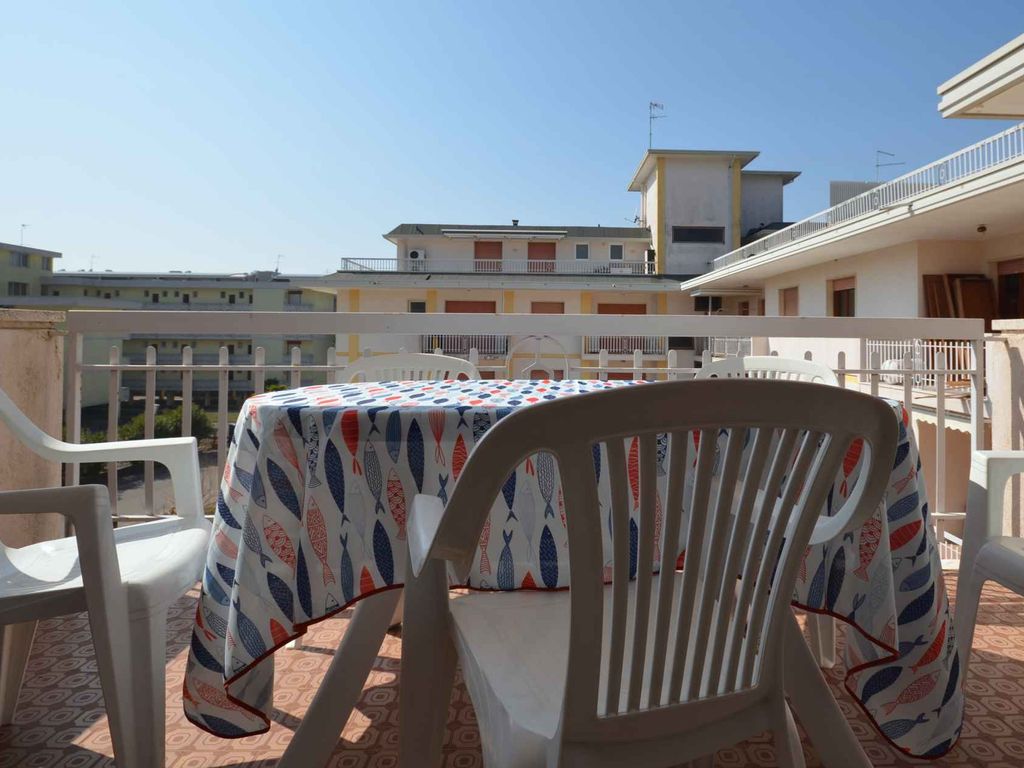 Ferienwohnung mit Klimaanlage und Balkon