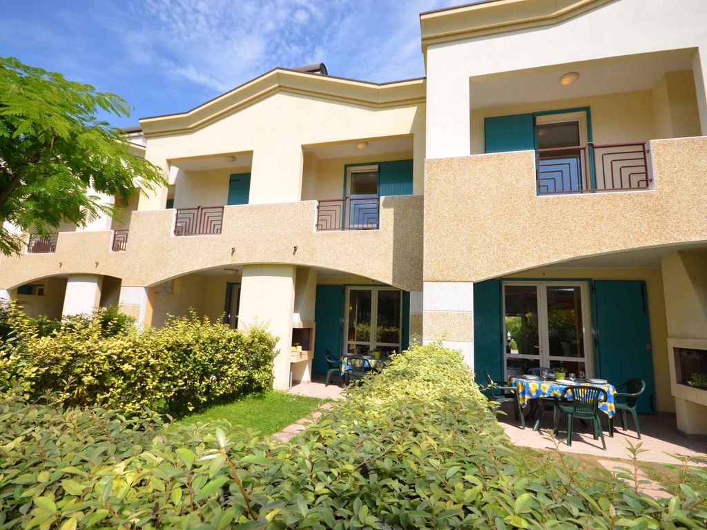 Ferienwohnung mit Klimaanlage und Balkon