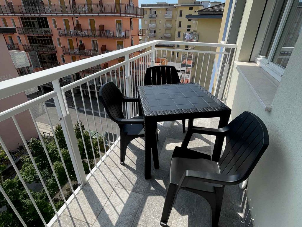 Ferienwohnung mit Internet und Balkon