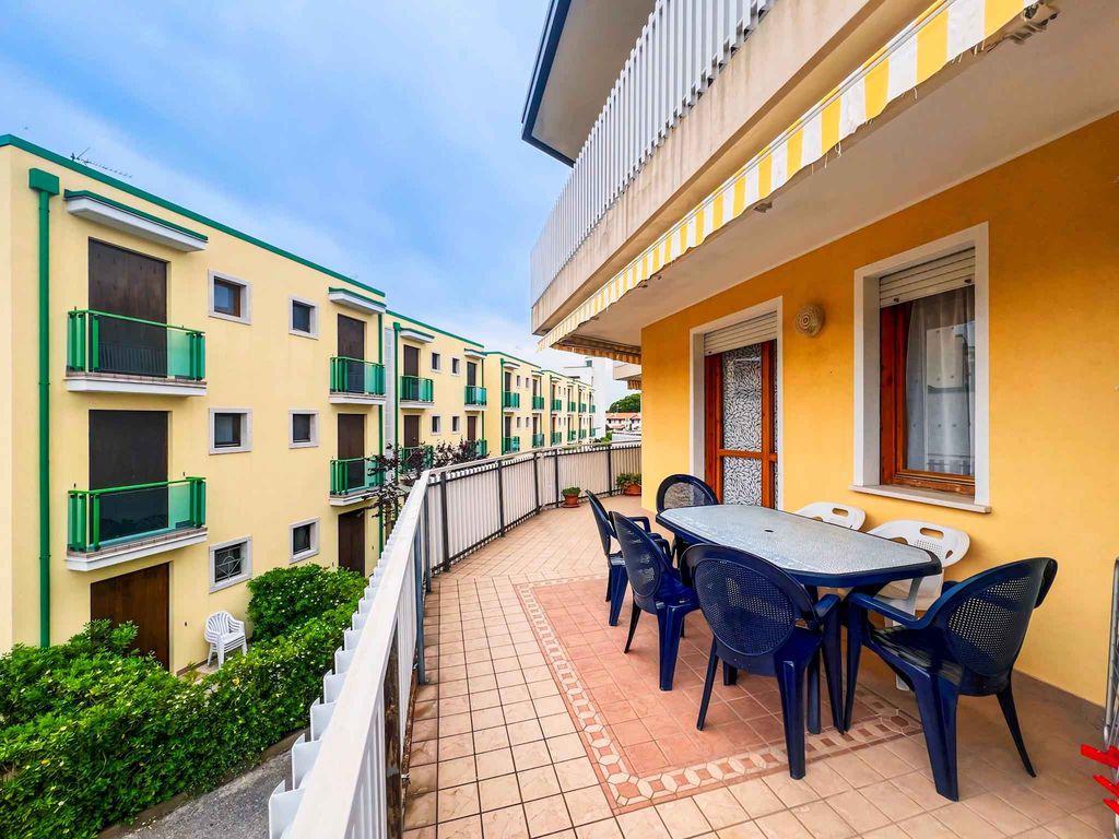 Ferienwohnung mit Terasse und Klimaanlage