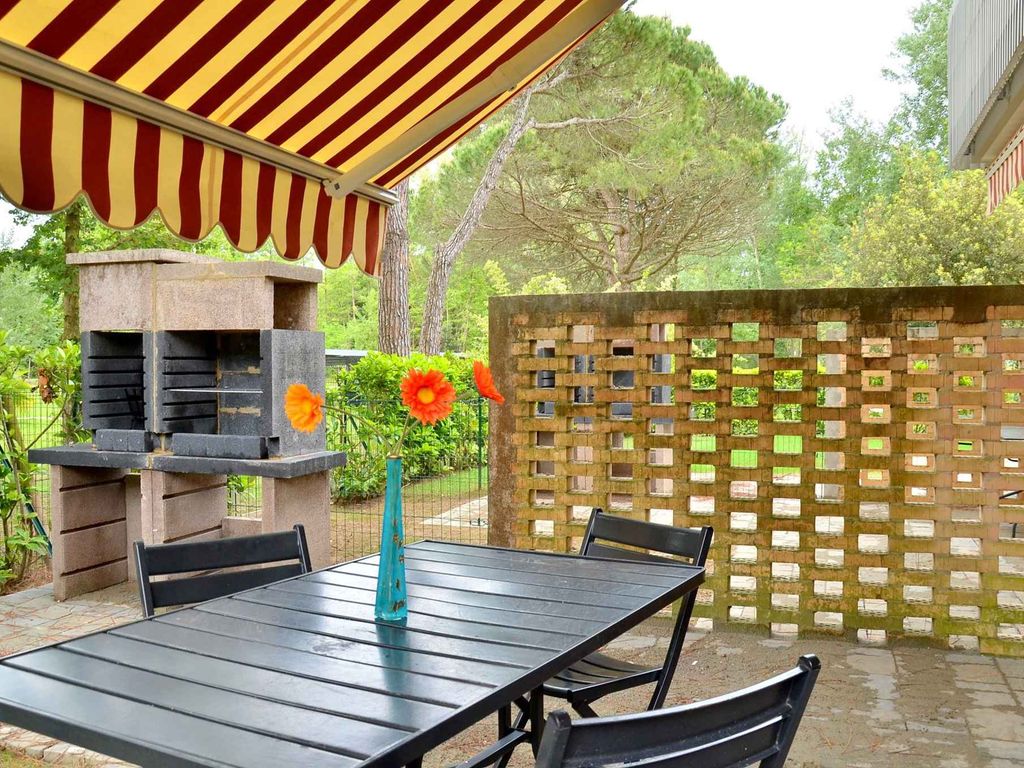 Ferienwohnung mit Garten und Klimaanlage