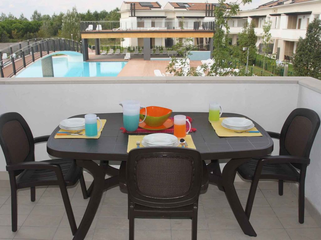 Ferienwohnung mit Klimaanlage und Balkon
