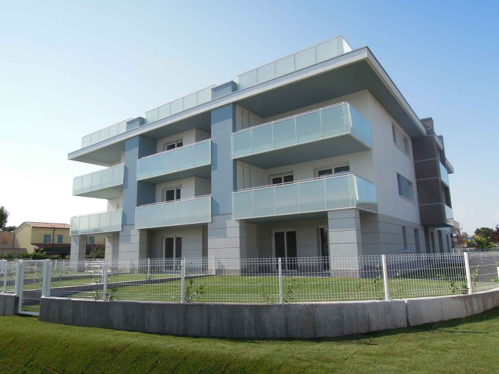 Ferienwohnung mit Klimaanlage und SAT-TV
