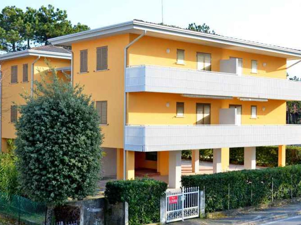 Ferienwohnung mit Klimaanlage und Balkon