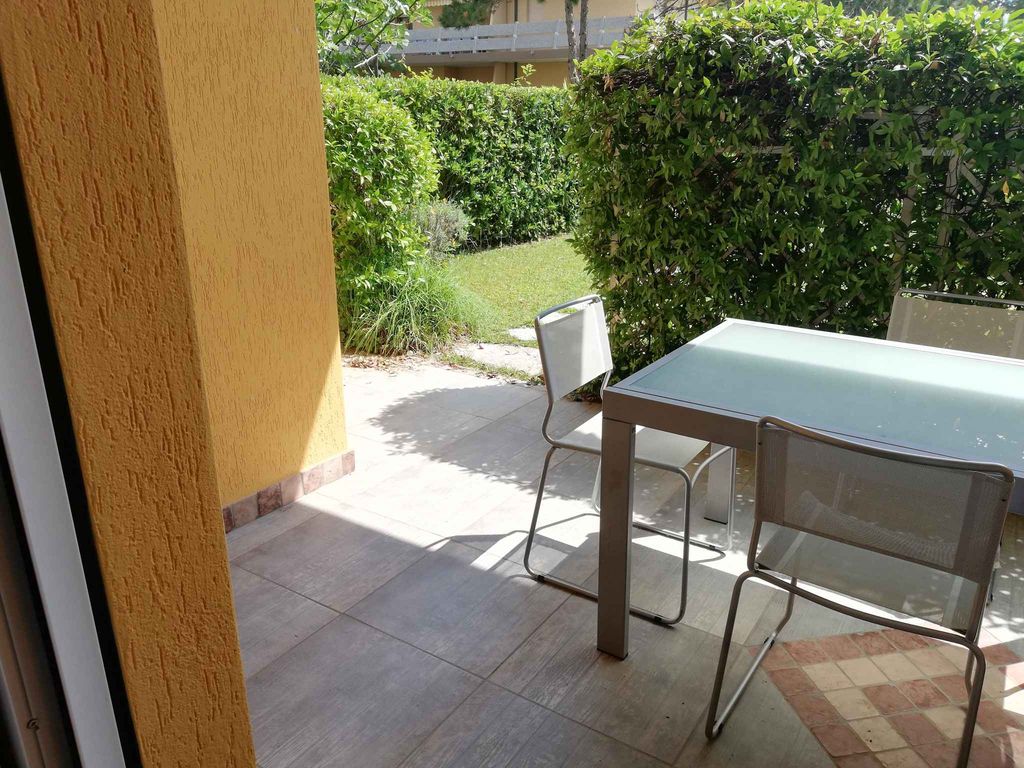 Ferienwohnung mit Klimaanlage und Garten