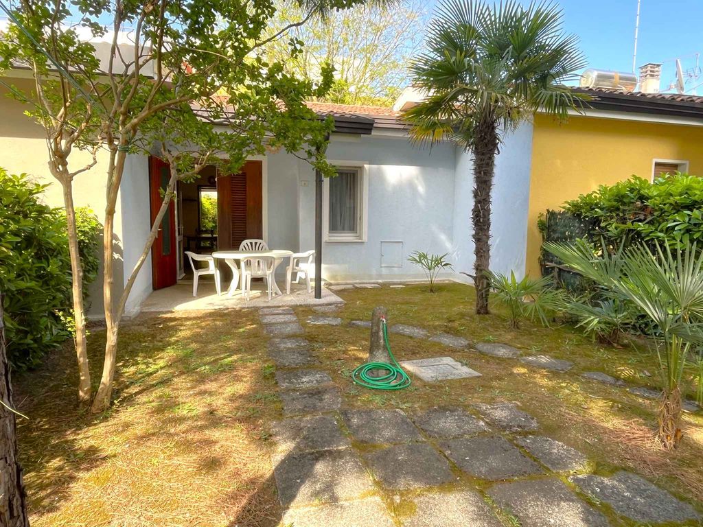 Ferienwohnung mit Privatgarten
