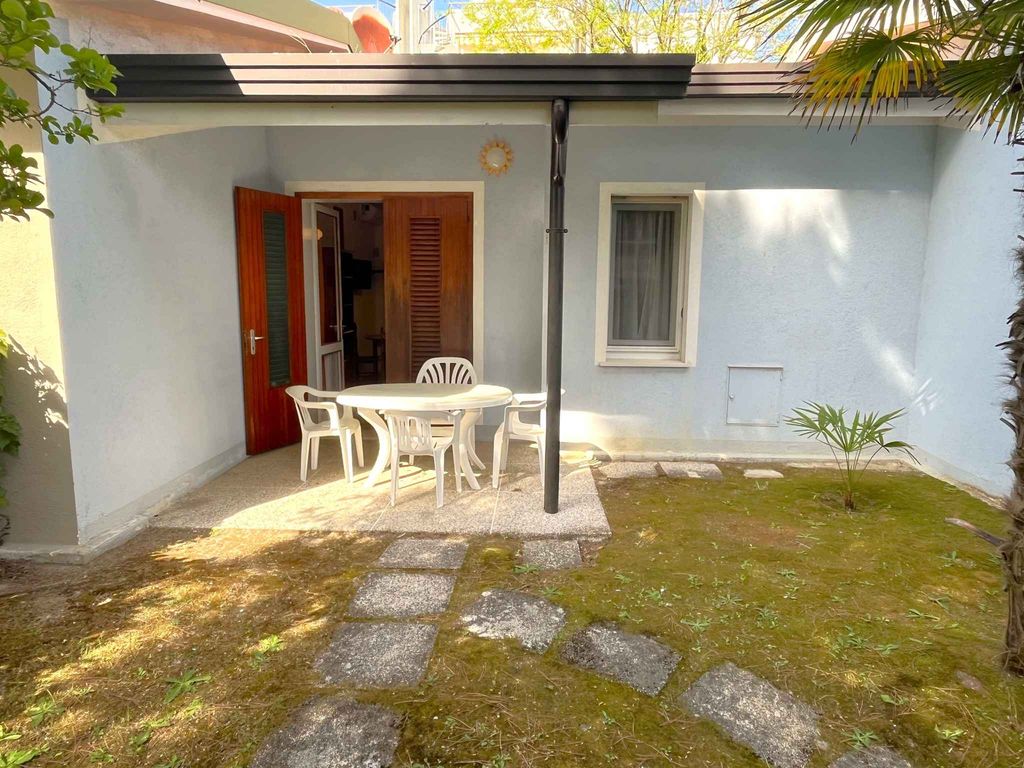 Ferienwohnung mit Privatgarten