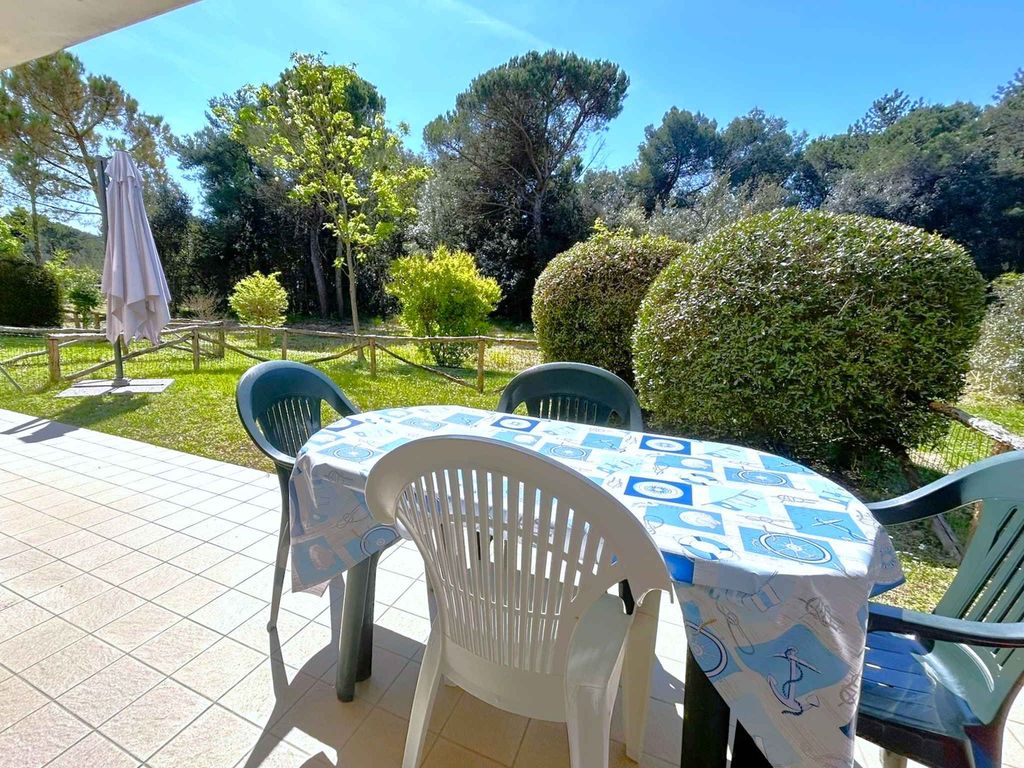 Ferienwohnung mit Garten in der Nähe des Meeres