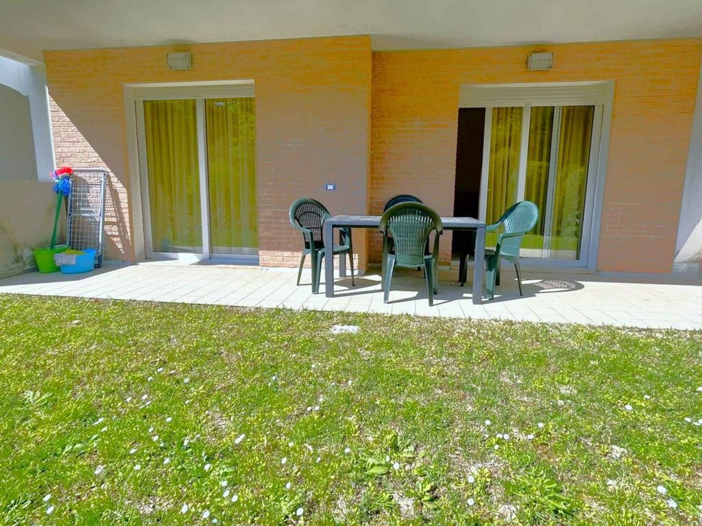 Ferienwohnung mit Garten in der Nähe des Meeres