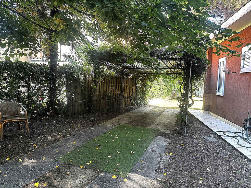 Ferienwohnung mit privatem Garten in ruhiger Lage