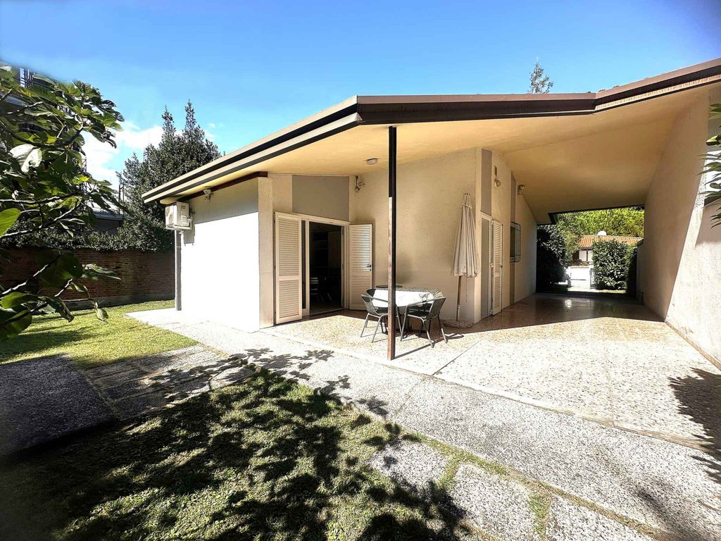 Ferienwohnung mit privatem Garten in ruhiger Lage