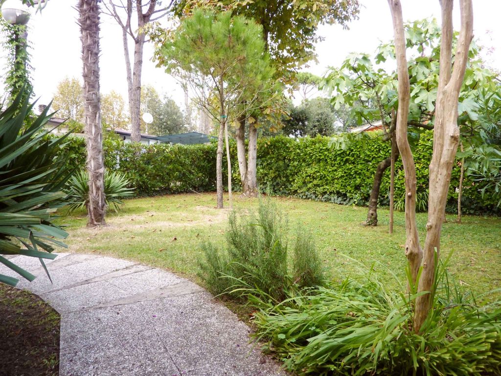 Ferienwohnung mit privatem Garten in ruhiger Lage