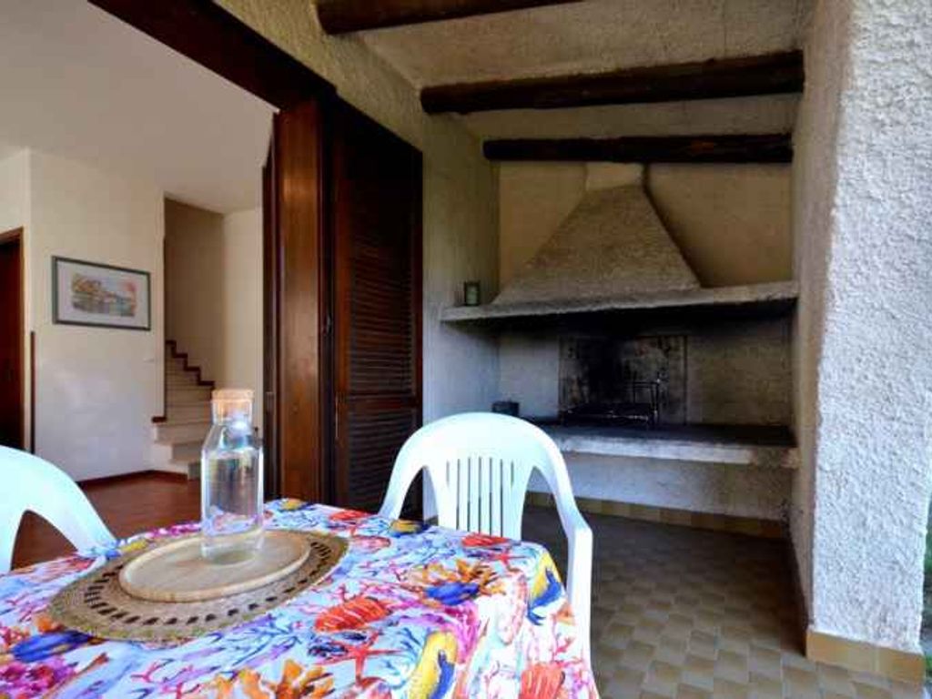 Ferienwohnung mit Klimaanlage, Terrasse und Garten