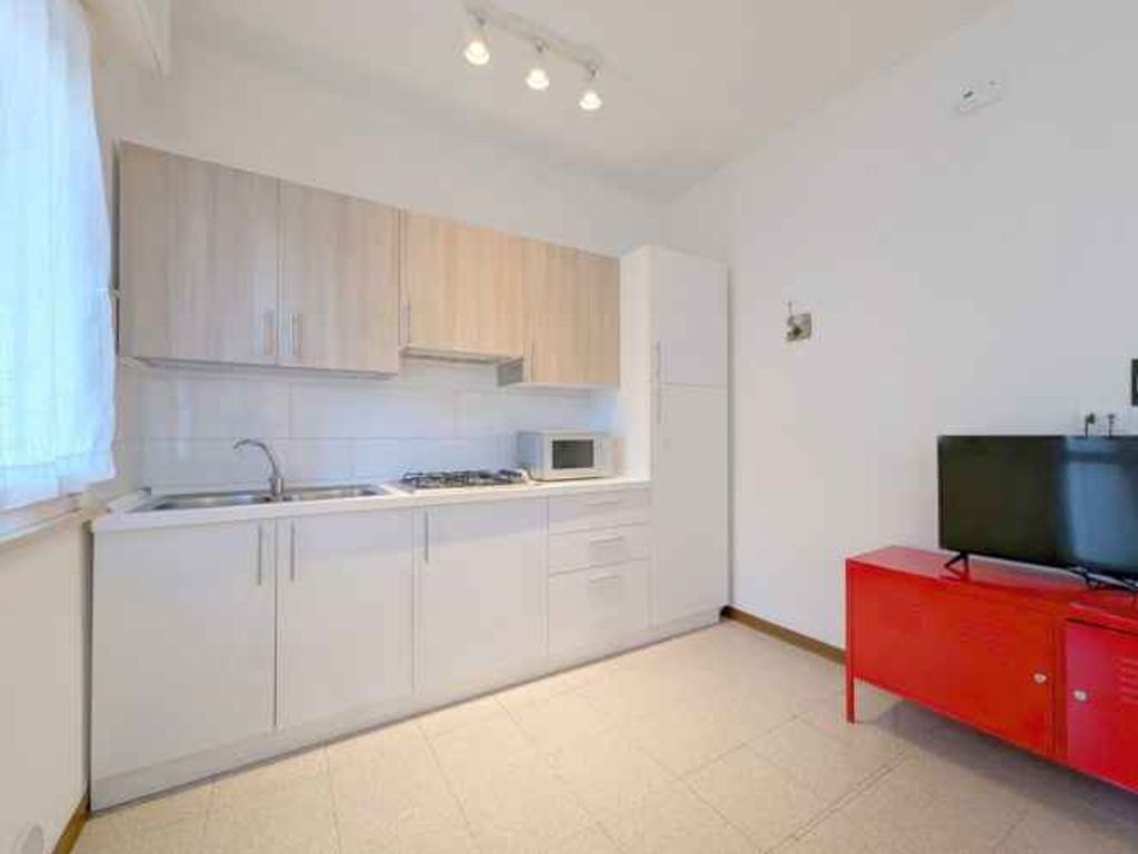 Ferienwohnung mit Klimaanlage und Balkon