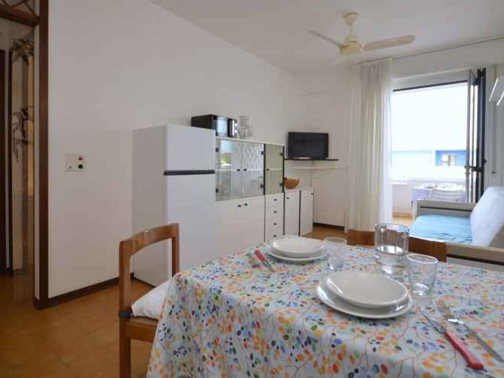 Ferienwohnung mit Klimaanlage und Balkon