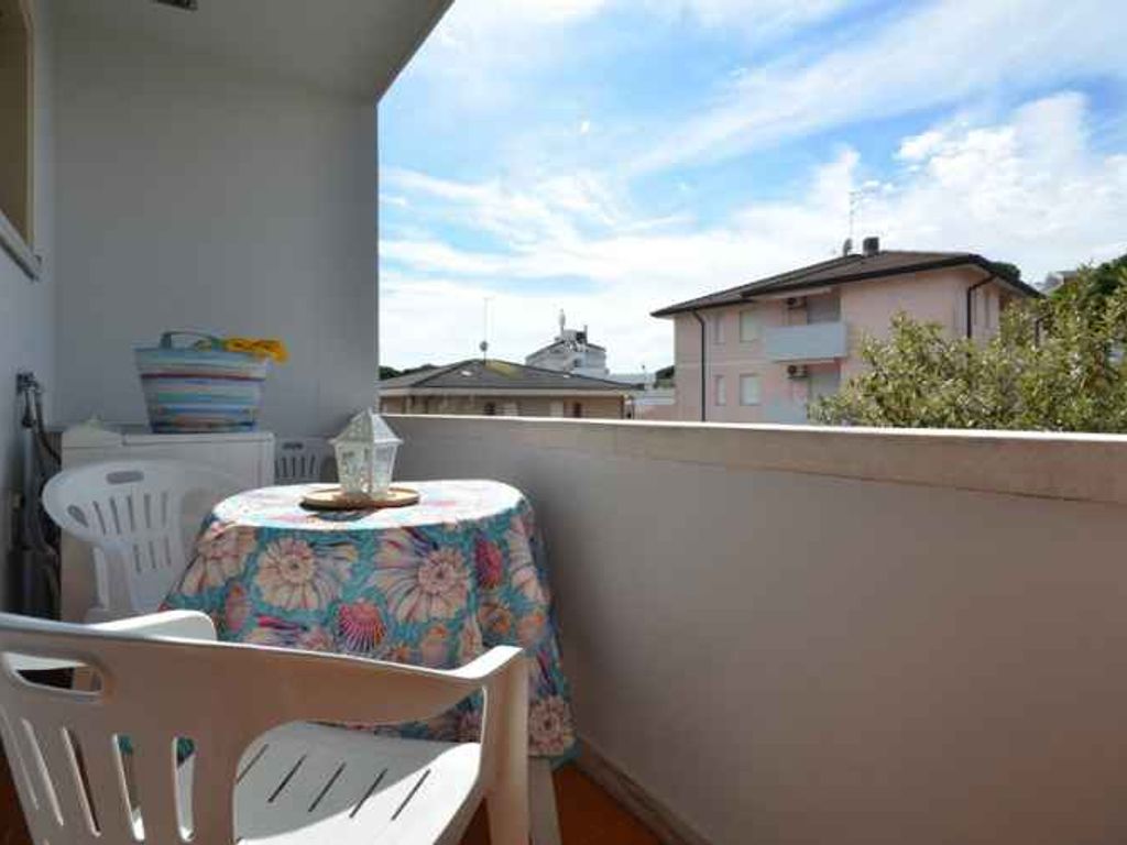 Ferienwohnung mit Klimaanlage und Balkon